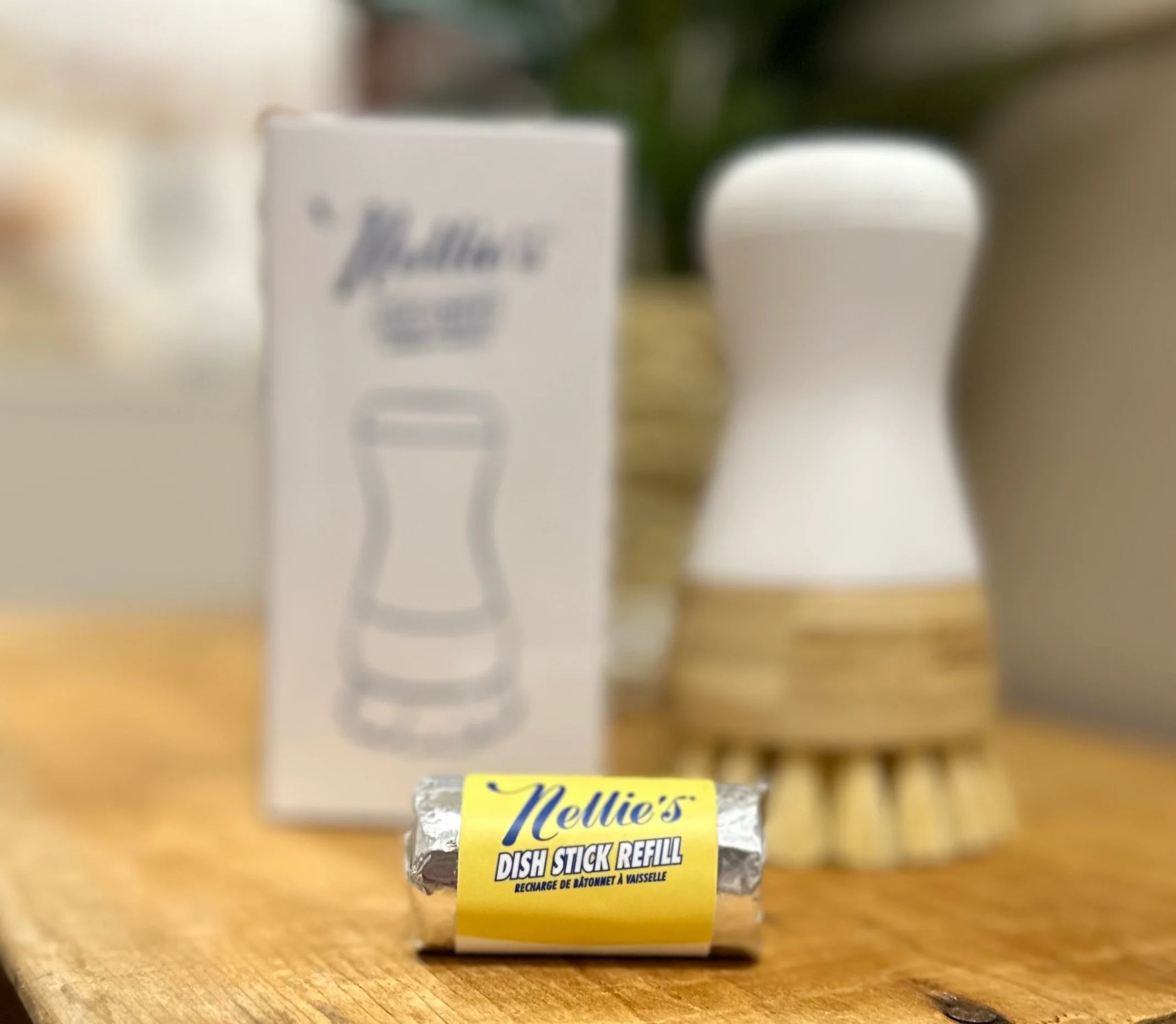Nellie's Brush Refill Dish Stick Brush