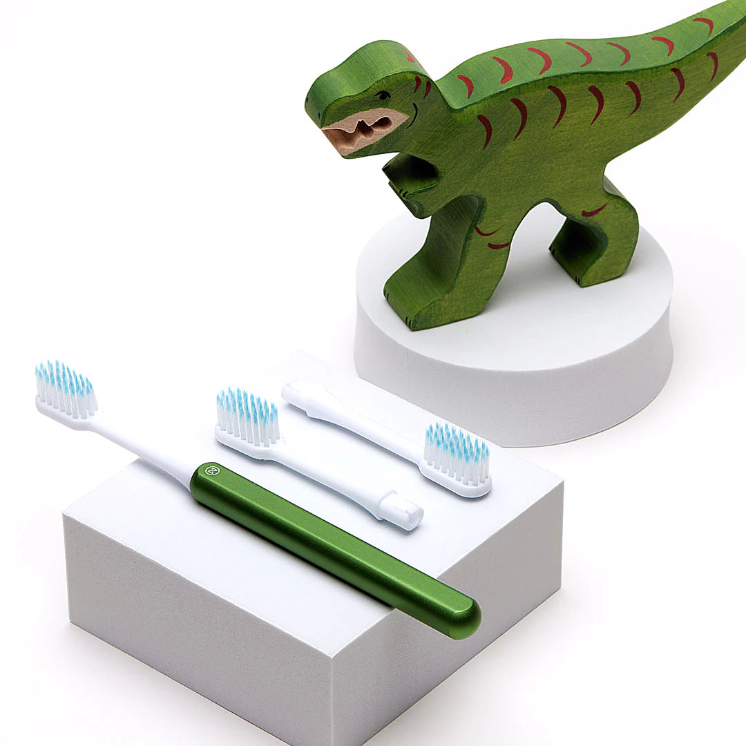 Kids NADA Toothbrush Red