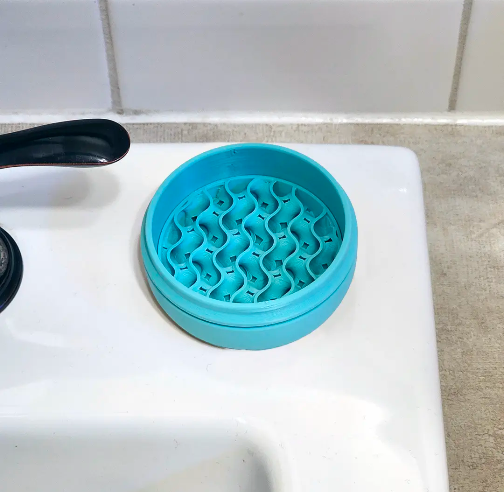 The Rogerie Round Soap Case Morning Skyline