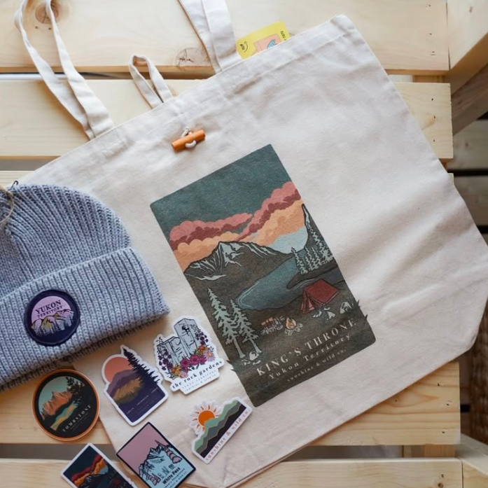 Sunshine & Wild Tote Bag Kings Throne