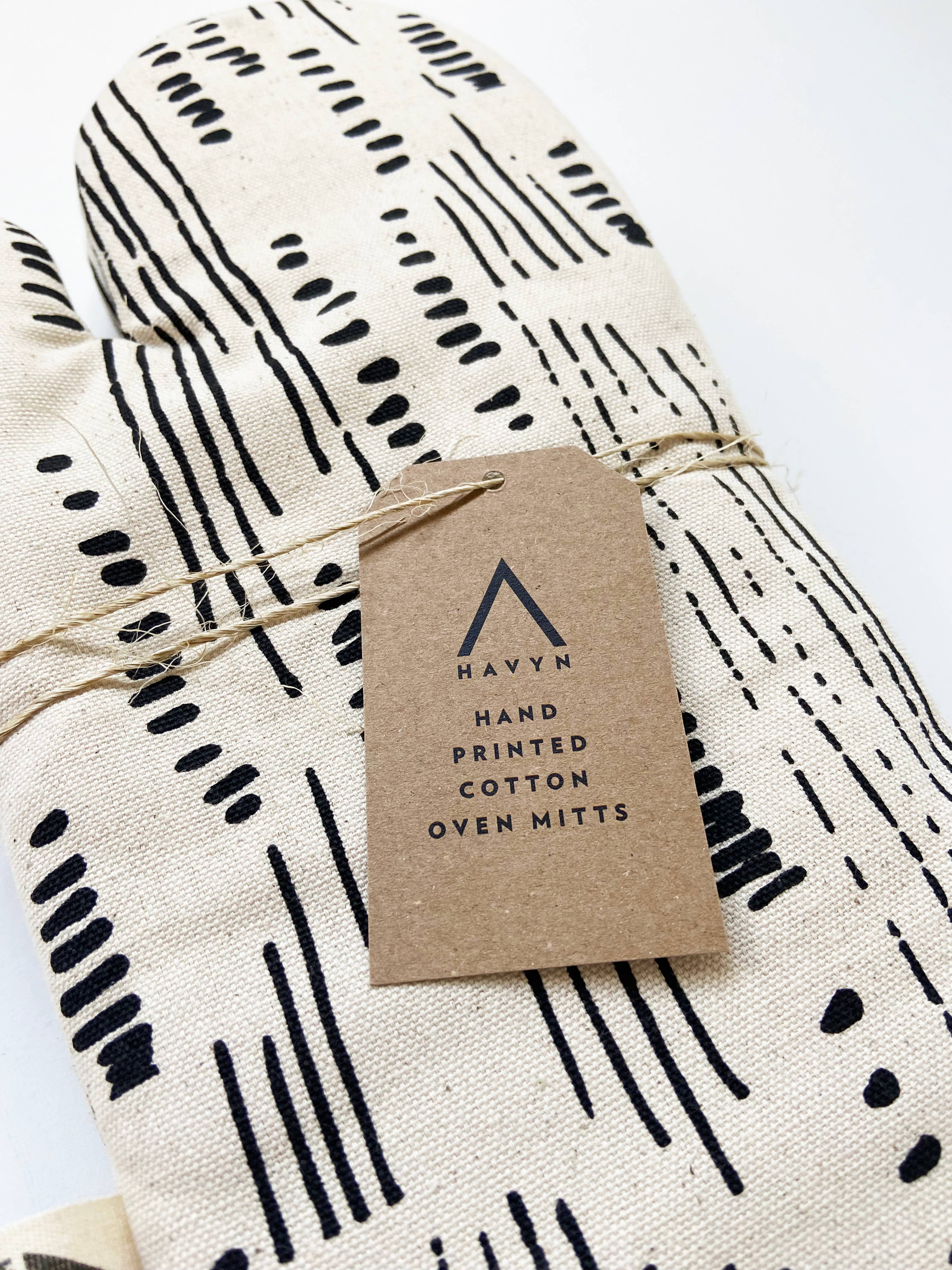 Cotton Oven Mitts Dots + Lines