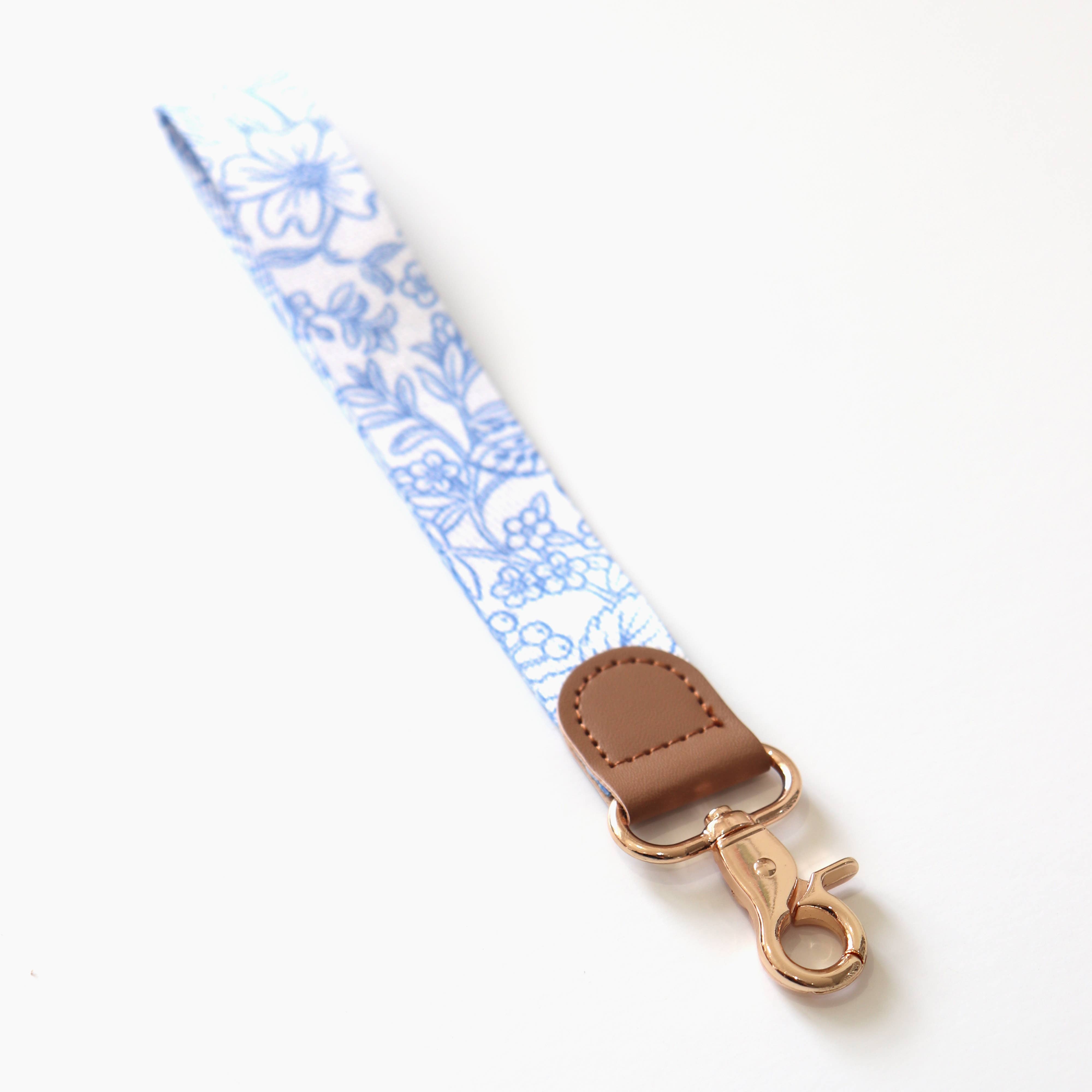 Wristlet | Blue Garden
