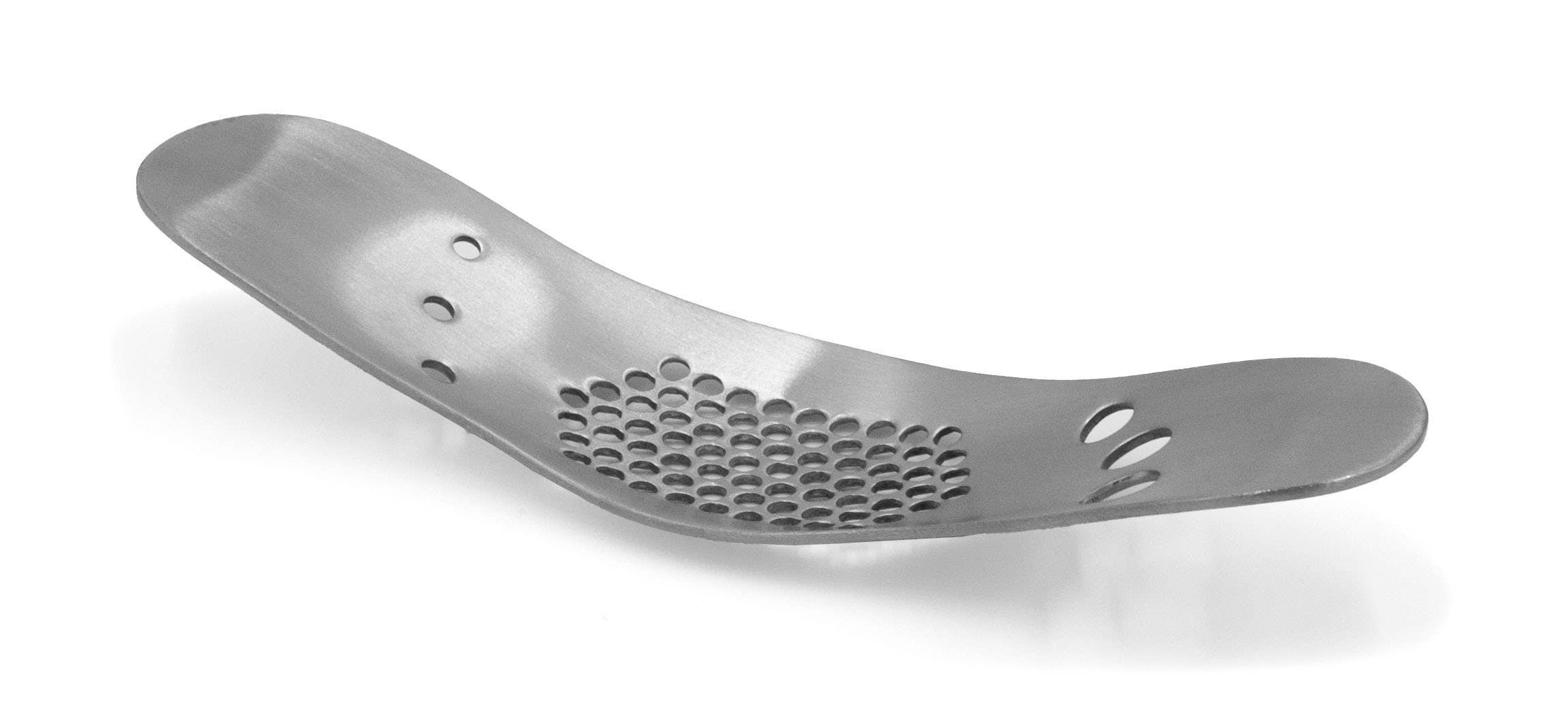Kitchen Basics Garlic Crusher w/Herb Stripper