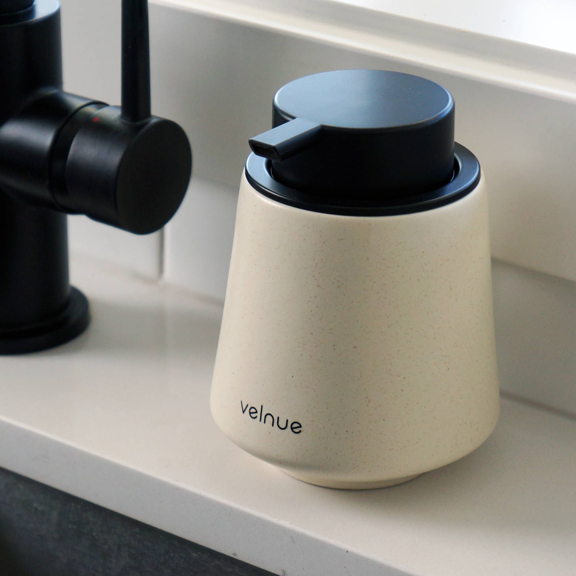 VELNUE Foaming Ceramic Hand Soap + Sanitizer Dispenser Eggshell