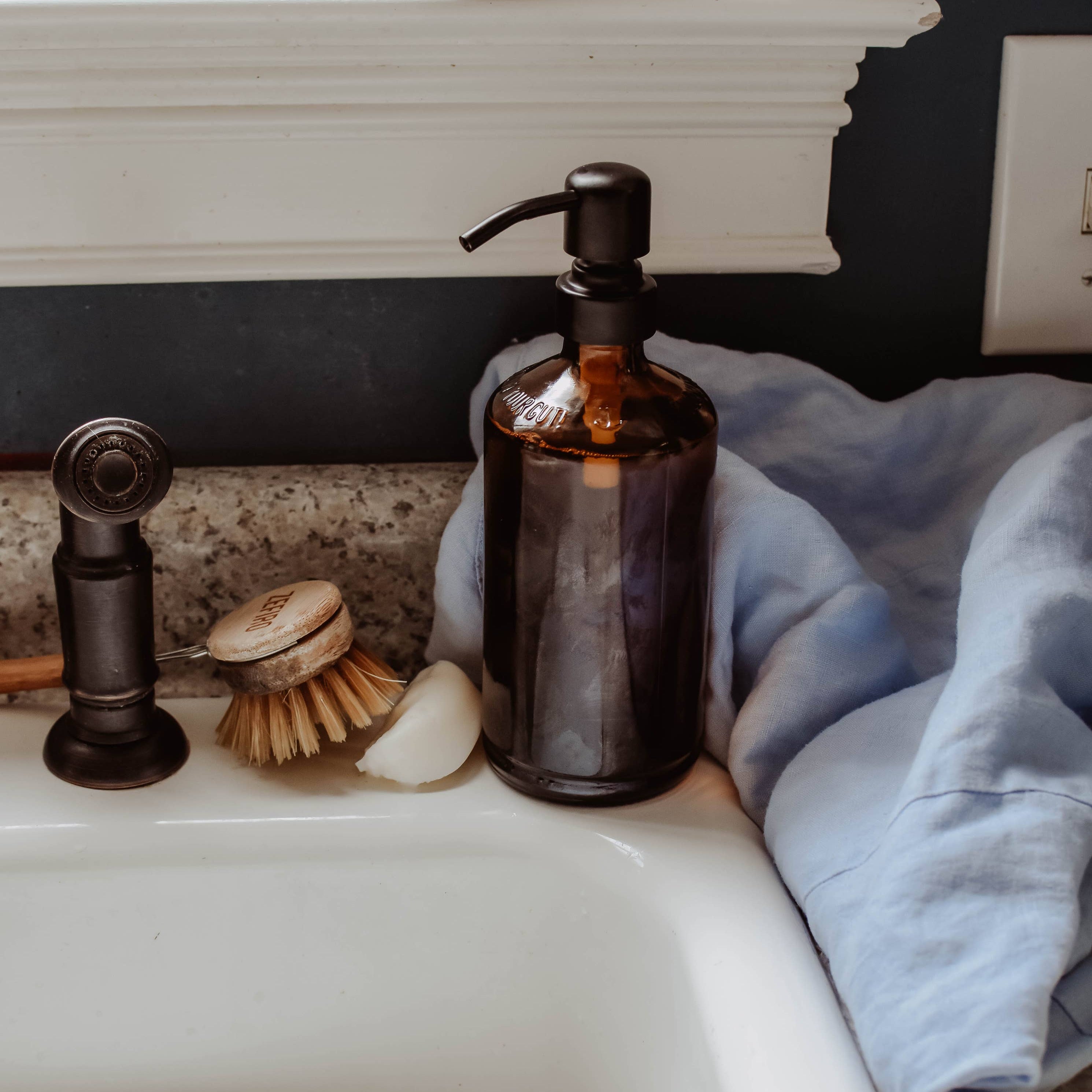 Stainless Steel Bottle Pump Top