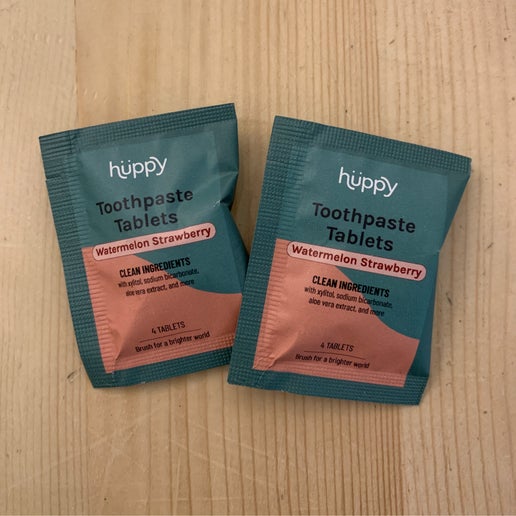 HUPPY SAMPLE Strawberry Toothpaste Tabs