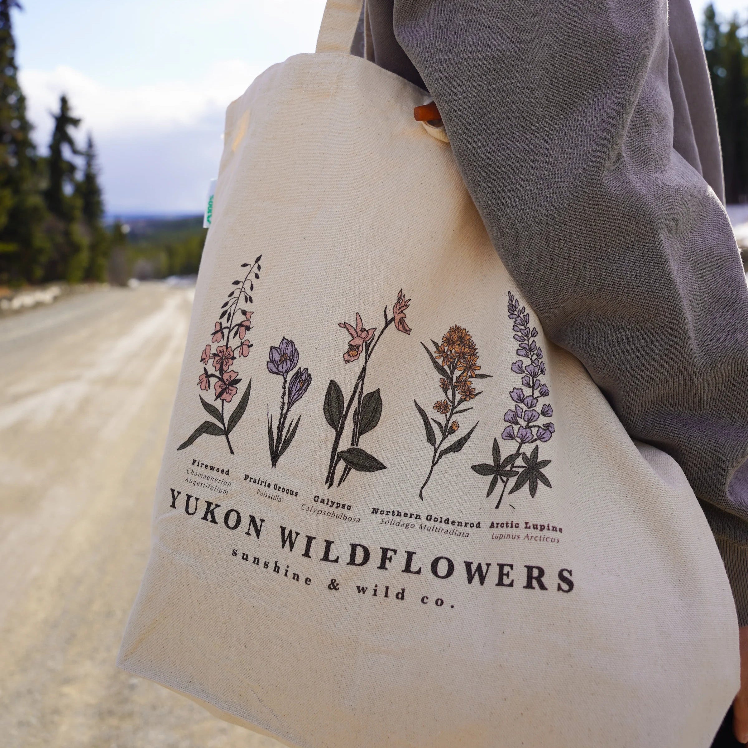 Sunshine & Wild Tote Bag Wildflowers