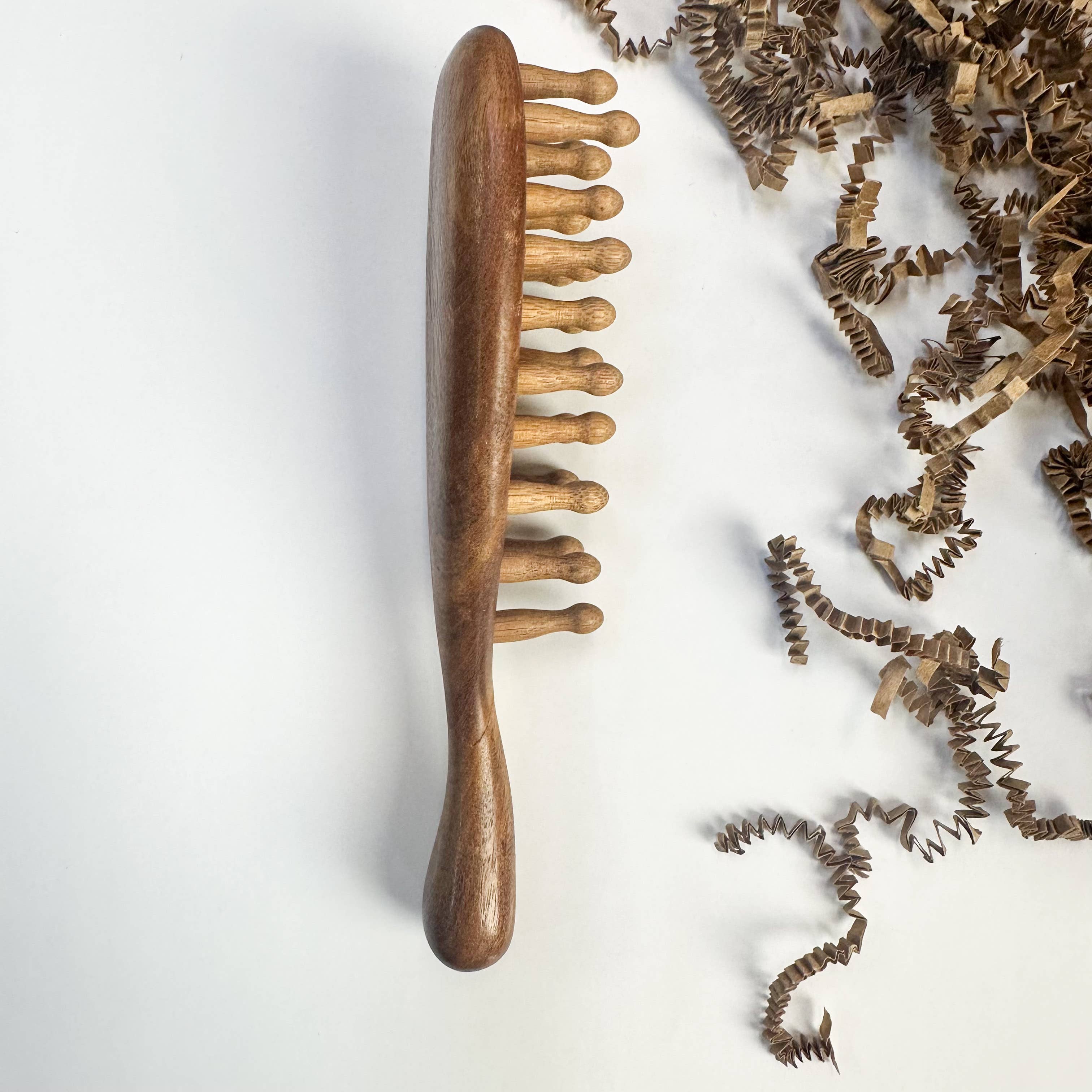 Sandalwood Scalp Massager with Handle