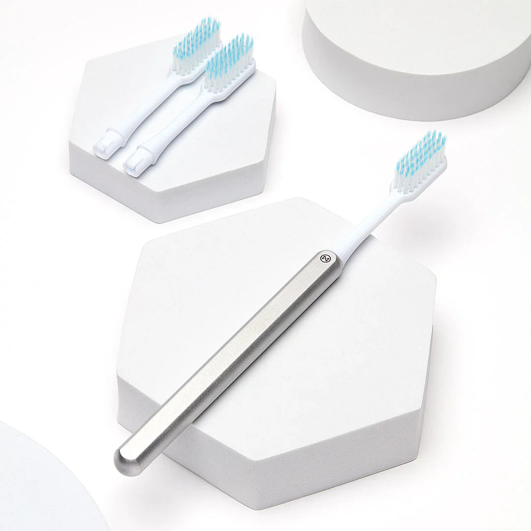 NADA Toothbrush - Silver