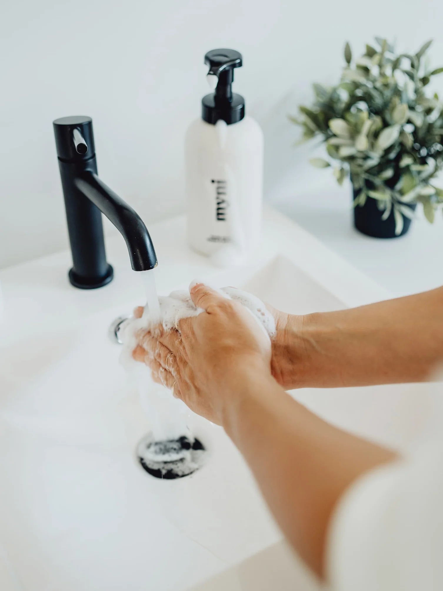 MYNI - Hand Soap Gel
