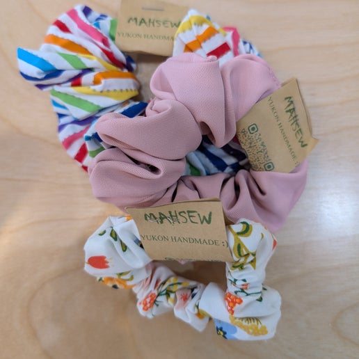 Mahsew - Scrunchie