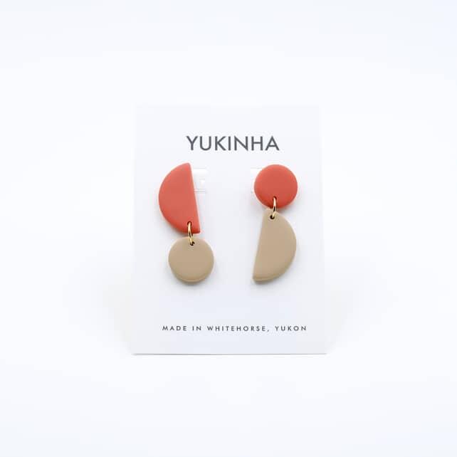 YUKHINA Asymmetric Sea