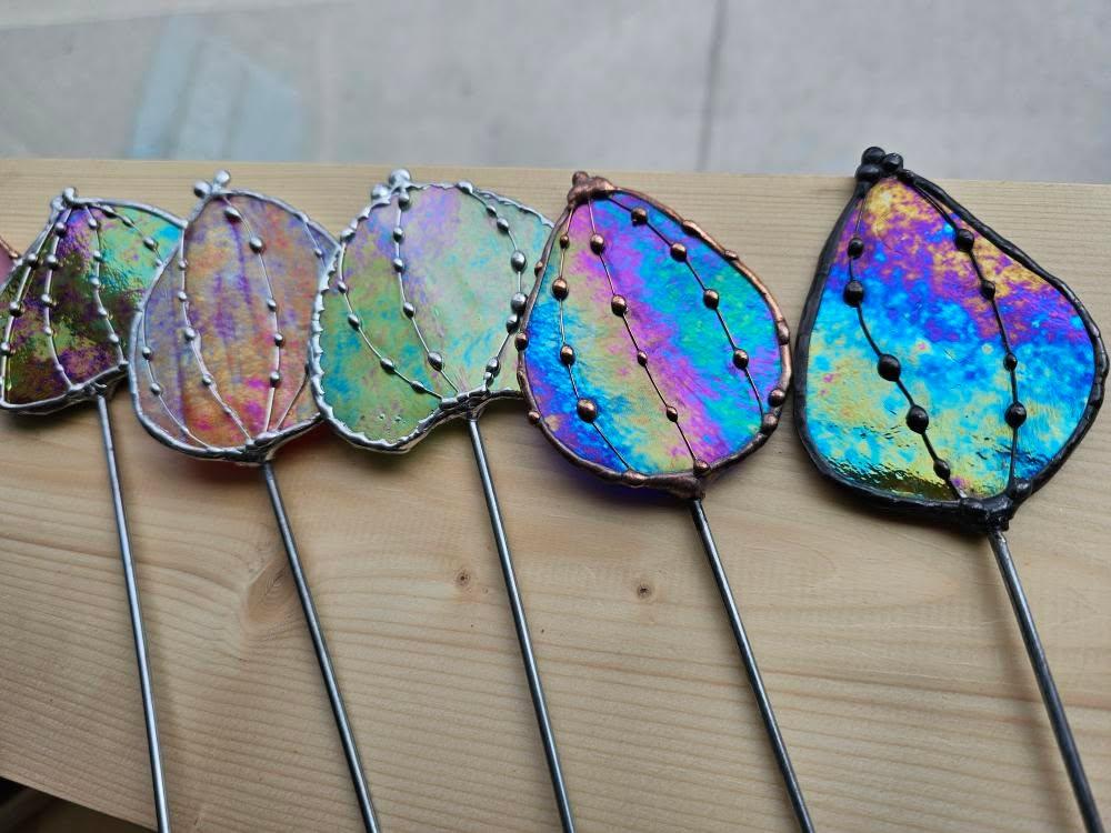 EPS Glass - Lotus Flower Plant Stake