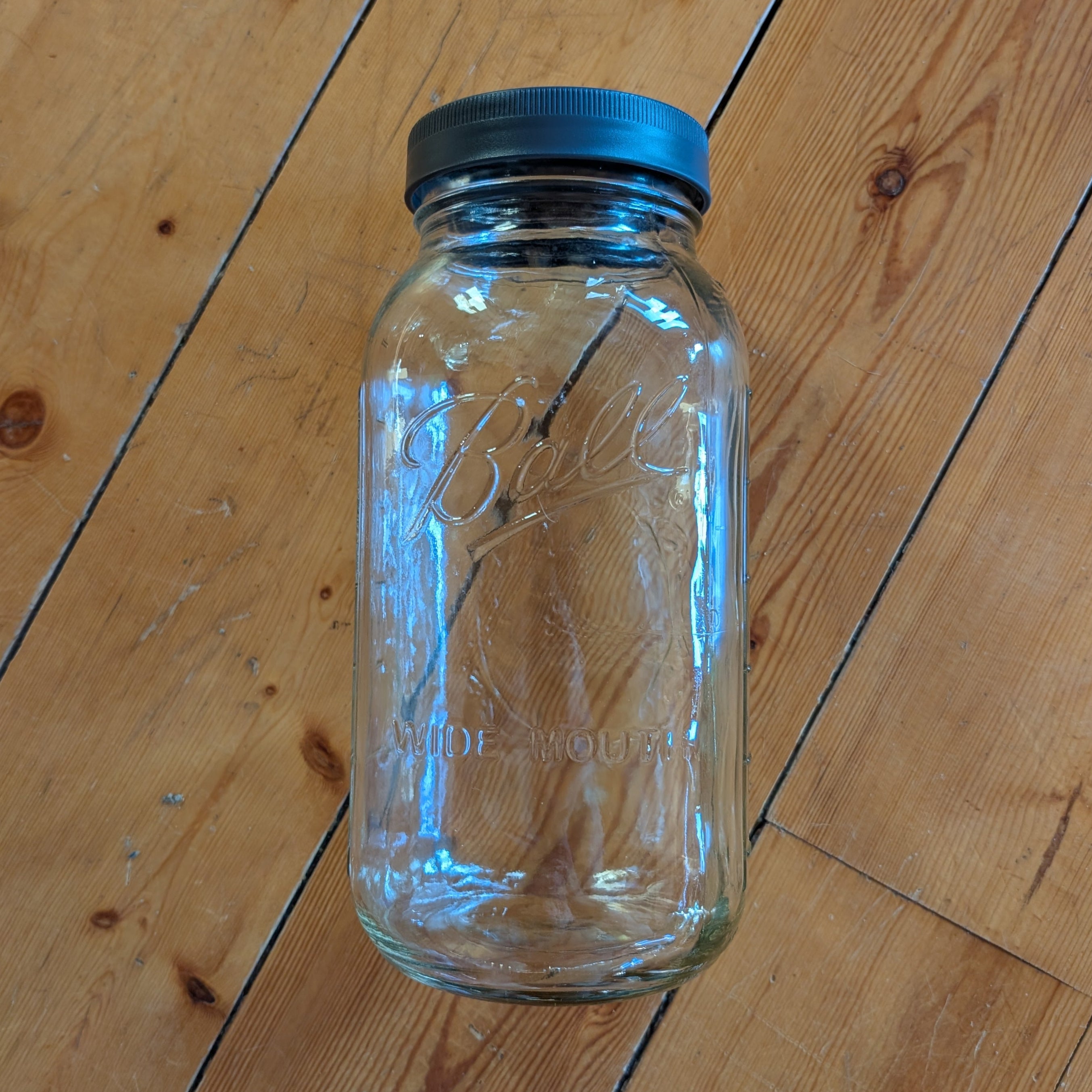 Ball Mason Jar with Lid 1.89L