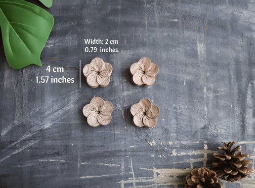 Wooden Flower - Clip
